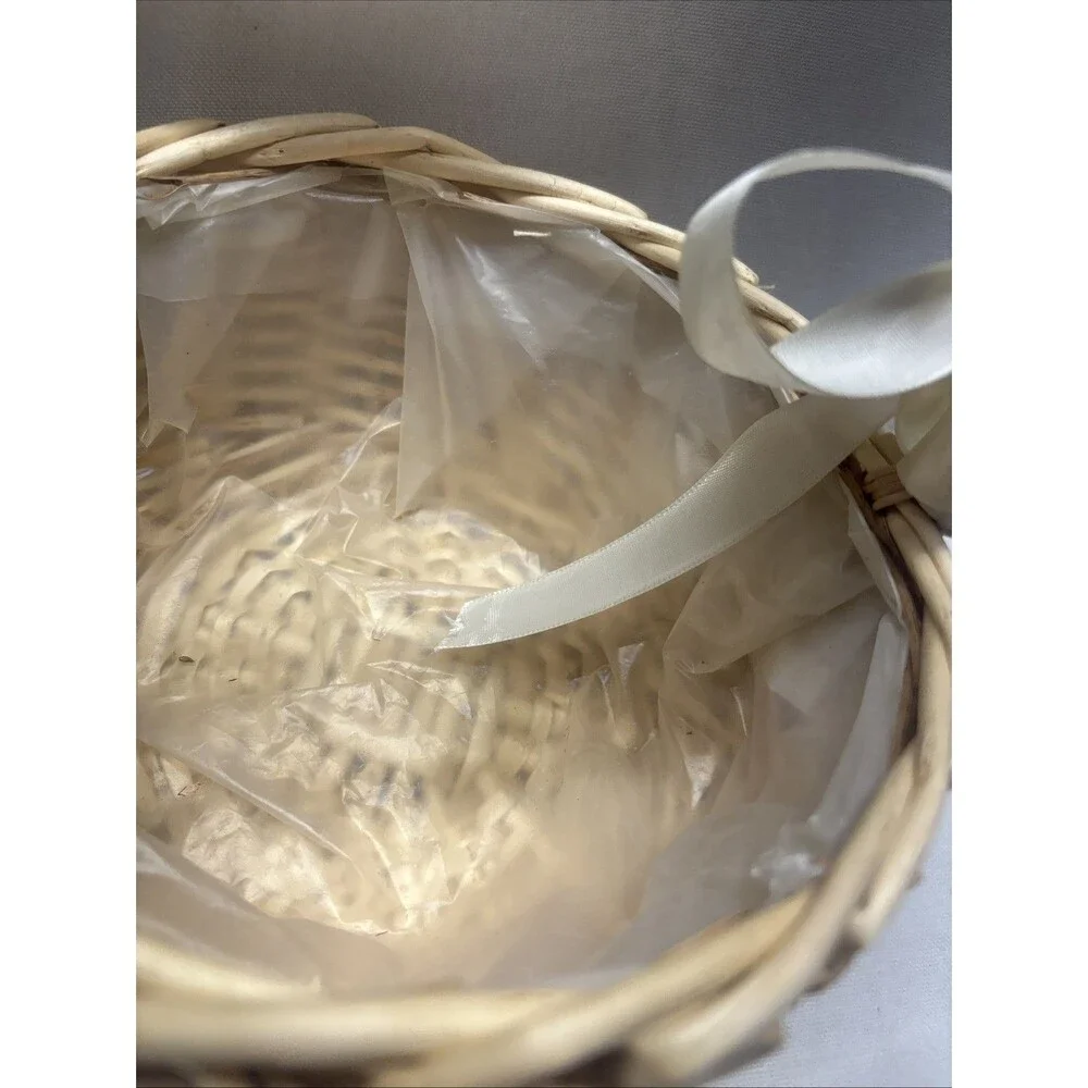 Rattan Flower Girl Basket Wicker Wedding Petal Basket Handwoven Rustic W/ Handle
